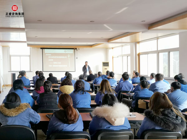 劉川先生發表講話 劉川先生發表講話