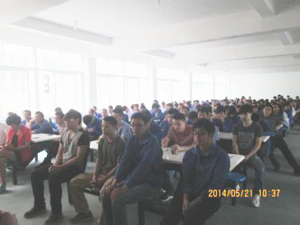 2014年6月19日,紀龍電器管理升級誓師大會召開 2014年6月19日,紀龍電器管理升級誓師大會召開