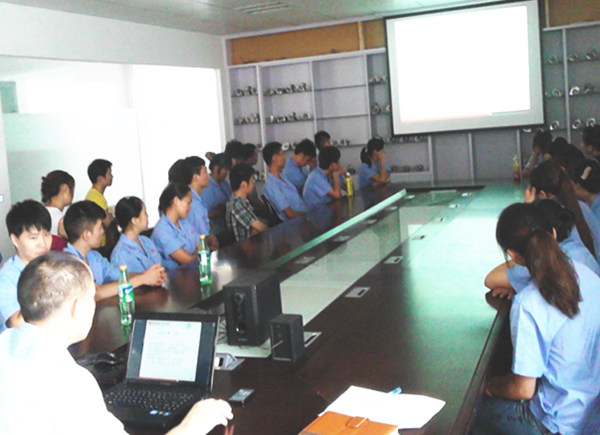 召開專題案例分析會 召開專題案例分析會