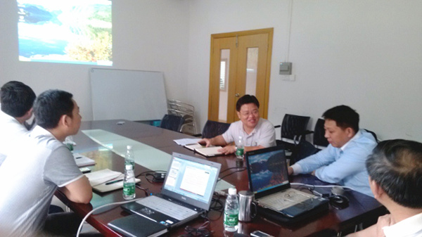 金濤教授培訓《差距》的現場 金濤教授培訓《差距》的現場