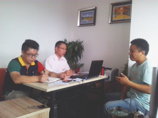 正睿咨詢項目組老師在調研 正睿咨詢項目組老師在調研