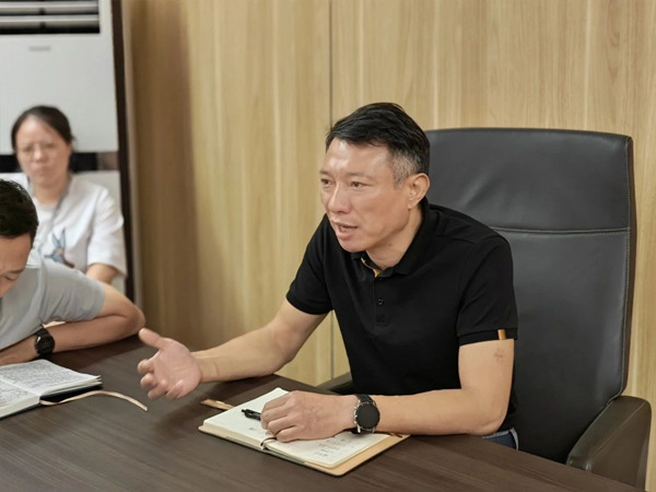 海昌總經(jīng)理方文好先生 海昌總經(jīng)理方文好先生