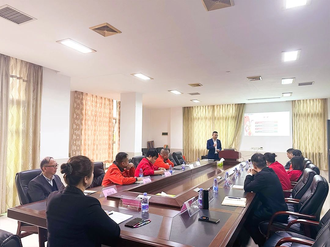 廣東江南鋁業(yè)有限公司管理升級(jí)啟動(dòng)大會(huì) 廣東江南鋁業(yè)有限公司管理升級(jí)啟動(dòng)大會(huì)