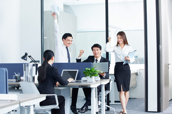 年度經(jīng)營計劃：聚焦核心業(yè)務，提升核心競爭力