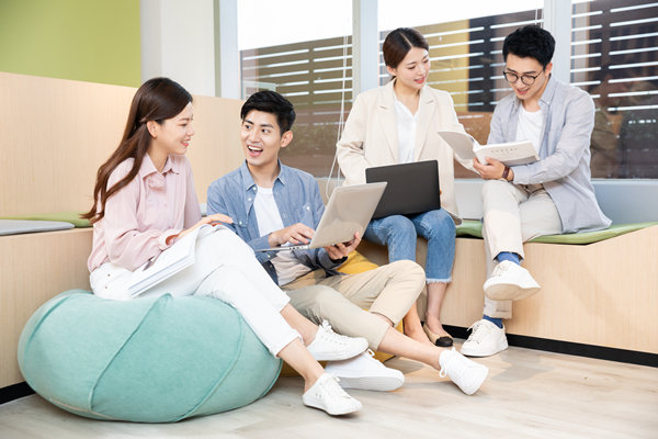 員工培訓與發展：提升技能，實現卓越績效