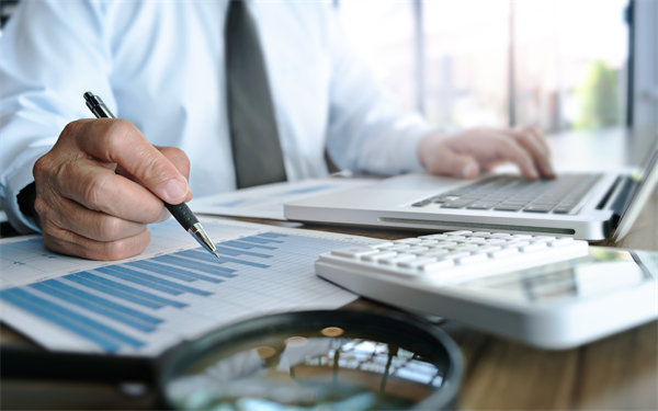 預算管理新策略:提升資金使用效率的關鍵舉措 預算管理新策略:提升資金使用效率的關鍵舉措