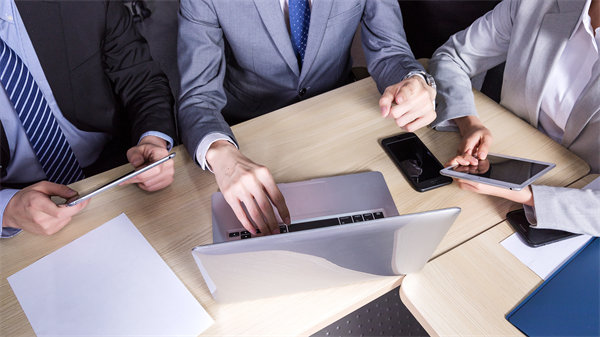 高效團隊建設:提升團隊凝聚力與執行力的方法 高效團隊建設:提升團隊凝聚力與執行力的方法