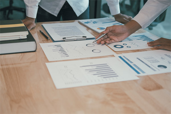 員工參與的績效改進計劃：員工主導，自我驅動的改進