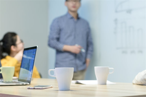 深化人力資源培訓,打造高素質專業(yè)化人才團隊 深化人力資源培訓,打造高素質專業(yè)化人才團隊