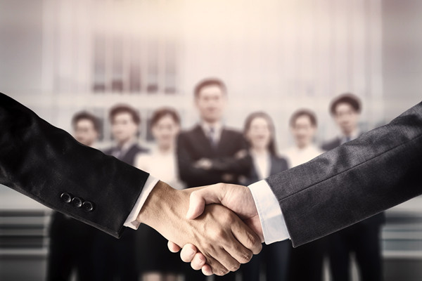 靈活應(yīng)對市場變化，調(diào)整經(jīng)營計劃，確保企業(yè)持續(xù)發(fā)展