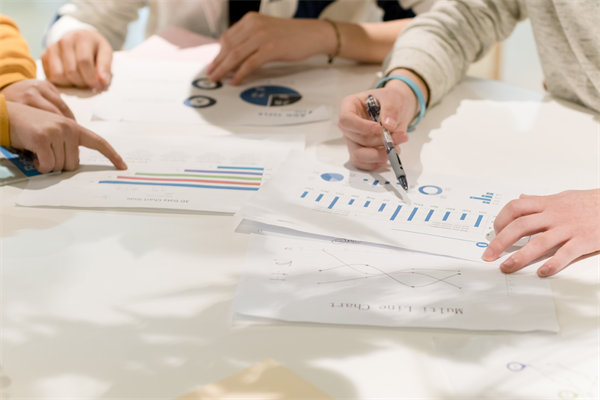 精心部署企業(yè)年度經(jīng)營計劃,明確發(fā)展方向,提升效率 精心部署企業(yè)年度經(jīng)營計劃,明確發(fā)展方向,提升效率