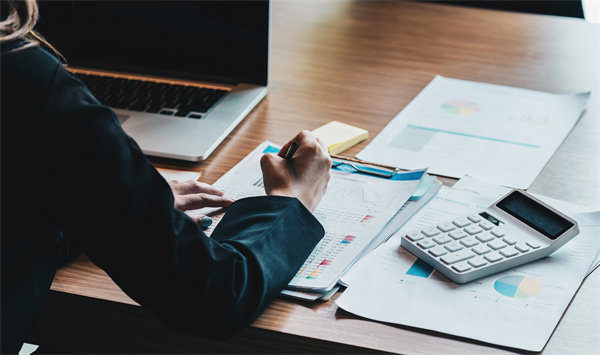 預算管理在風險防控中的作用:筑牢企業財務風險防線 預算管理在風險防控中的作用:筑牢企業財務風險防線