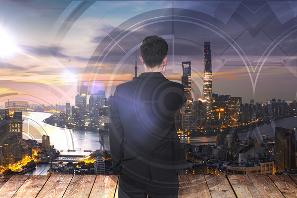 如何實現渠道整合與創新，從而提升企業銷售業績？