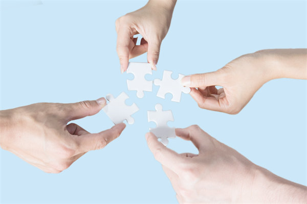 年度經營策略調整：如何根據市場趨勢靈活應變？