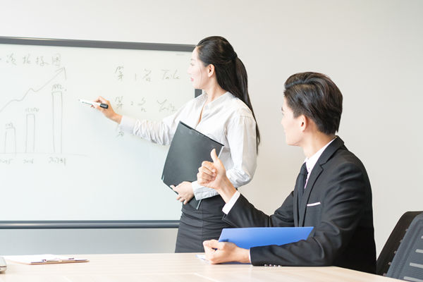 績效評估中如何平衡定量與定性指標,提升評價質量? 績效評估中如何平衡定量與定性指標,提升評價質量?