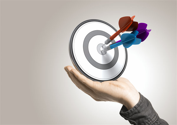 如何精準定位市場，提升品牌差異化競爭力？