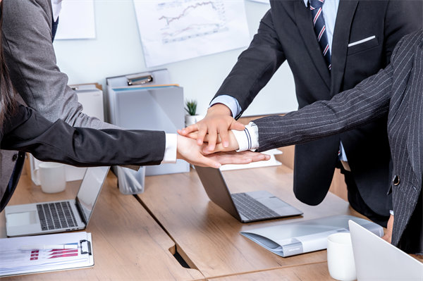 績效考核體系如何平衡短期成果與長期戰(zhàn)略發(fā)展? 績效考核體系如何平衡短期成果與長期戰(zhàn)略發(fā)展?