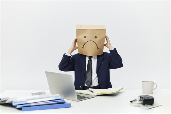 組織變革中,如何管理員工情緒與阻力,確保平穩(wěn)過渡? 組織變革中,如何管理員工情緒與阻力,確保平穩(wěn)過渡?