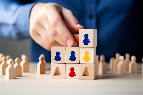 如何運用數(shù)據(jù)分析優(yōu)化招聘流程，提升招聘質(zhì)量？