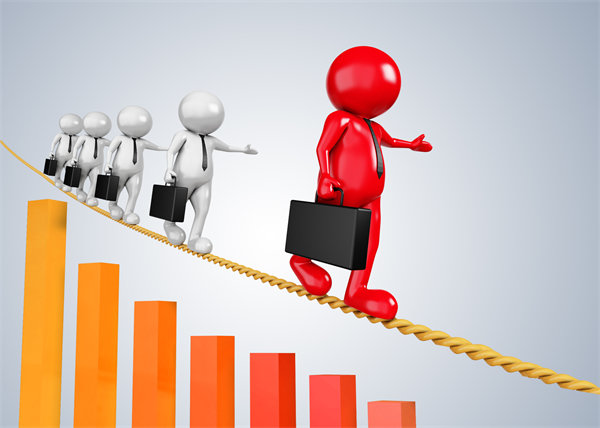 風(fēng)險(xiǎn)管控能力差，人均銷量低，組織運(yùn)作效率低？