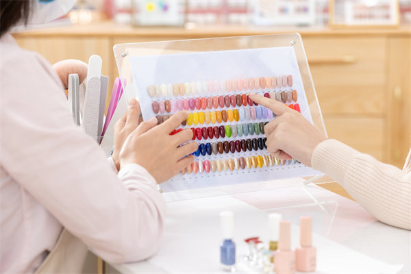 營(yíng)銷管理：客戶忠誠(chéng)度低？揭秘有效客戶維護(hù)策略！