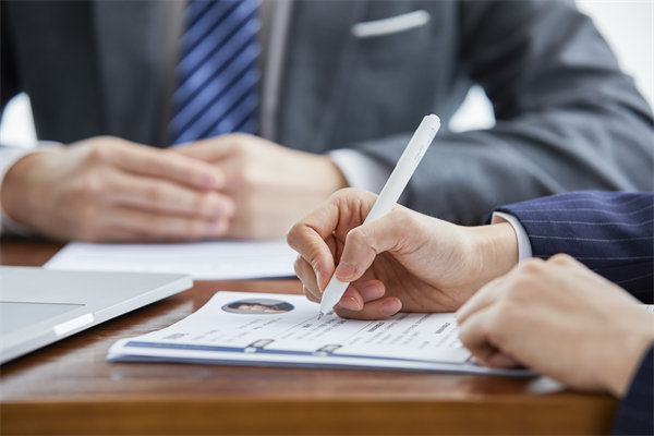 招聘新趨勢:企業如何精準定位并吸引頂尖人才? 招聘新趨勢:企業如何精準定位并吸引頂尖人才?