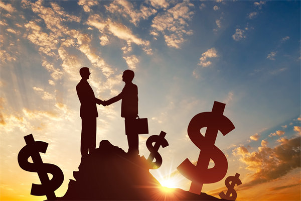 集團管控中如何平衡總部與子公司決策權？集權與放權？