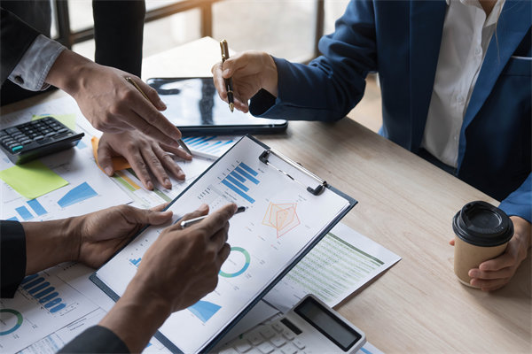 信息流通障礙：如何確保集團內部管控信息的暢通？