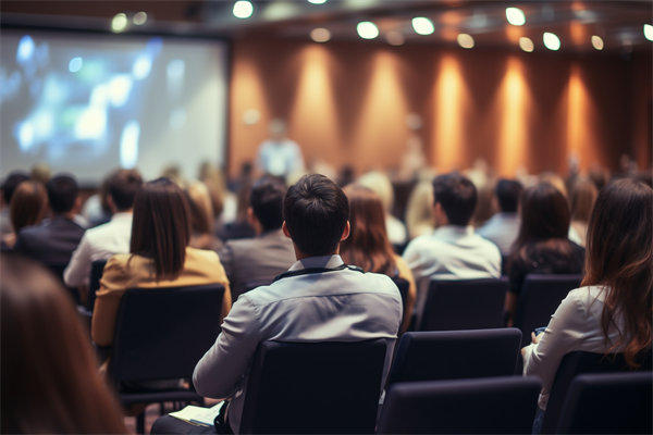 招聘過(guò)程中，如何篩選合適人才，降低離職率？