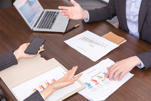 績效導向的預算管理:如何確保企業(yè)預算與KPI掛鉤? 績效導向的預算管理:如何確保企業(yè)預算與KPI掛鉤?