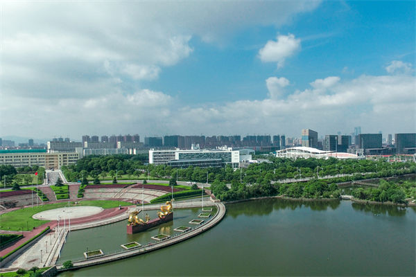 南昌戰略咨詢公司如何為企業定制長遠發展規劃？