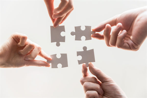 戰略聯盟與并購：企業擴張的利弊權衡與選擇策略？