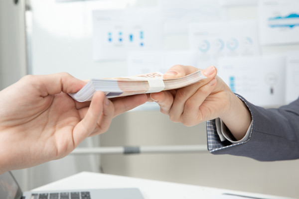 傳統薪酬模式拖后腿，創新激勵方案怎樣激活團隊潛力？