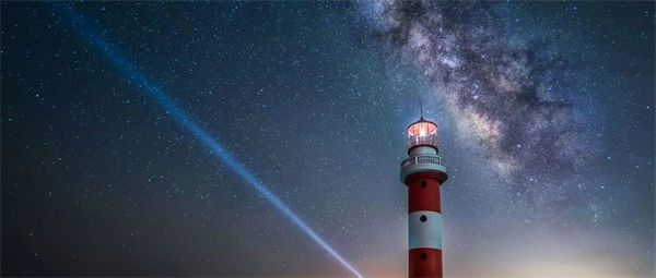 商業(yè)浪潮中的璀璨之光 商業(yè)浪潮中的璀璨之光