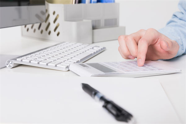 數(shù)字化時(shí)代，薪酬管理如何借助科技實(shí)現(xiàn)精準(zhǔn)激勵(lì)？