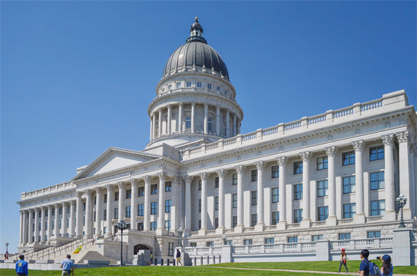 特朗普：不會暫停關稅政策，對民企供應鏈的影響有？