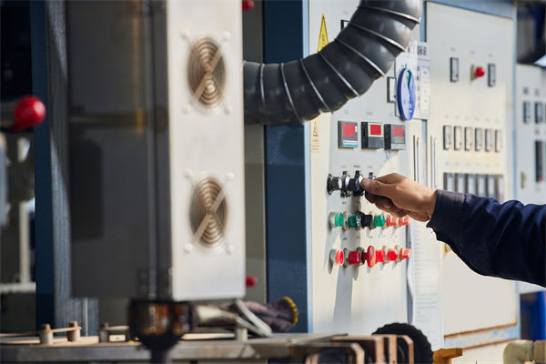 設(shè)備故障拖慢進(jìn)度，精益生產(chǎn)怎樣打造零故障車間？