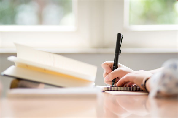 文化管理考核失效，員工參與度低，如何重塑激勵機(jī)制？