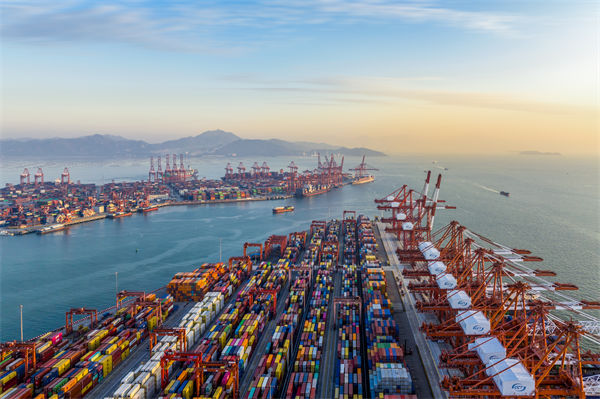 美線貨運訂艙就像“搶票”，制造業有什么看法？