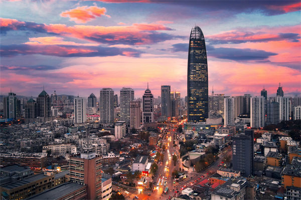 集團管控松散失靈？濟南集團管控咨詢公司如何重構集權分權平衡？