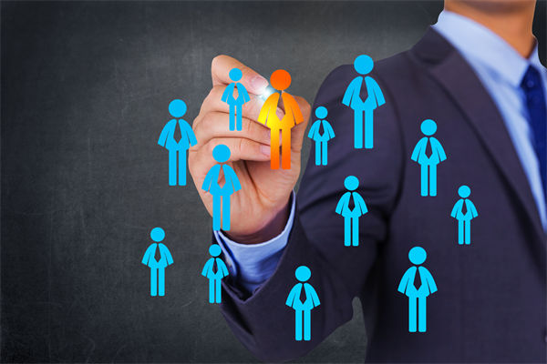 員工敬業(yè)度持續(xù)走低，人力資源怎樣精準(zhǔn)激活團(tuán)隊動能？