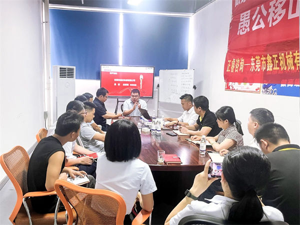 鑫正機械總經理吳欣先生致辭 鑫正機械總經理吳欣先生致辭