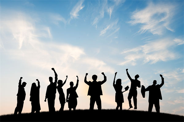 目標年年改，是環(huán)境變太快還是規(guī)劃沒抓底層邏輯？