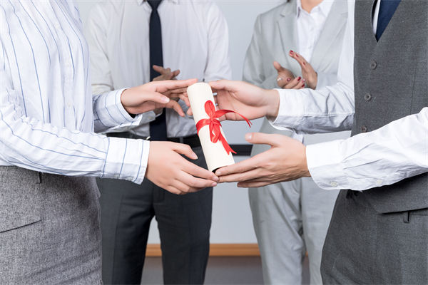 跨代際管理矛盾頻發，人力資源有何妙招實現協同共生？