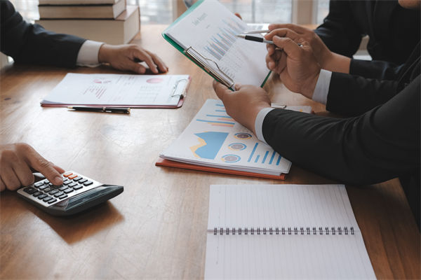 集團(tuán)財(cái)務(wù)管控松散資金濫用，集中風(fēng)控體系如何搭建？