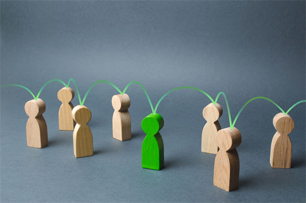 績效淪為形式主義，問題究竟出在制度還是執行？