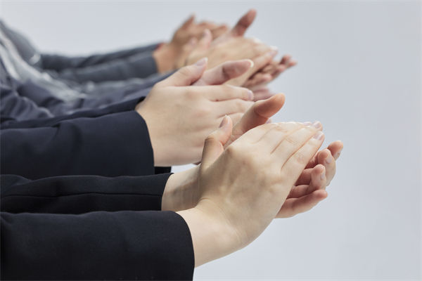 企業(yè)文化管理為何總走樣？這些隱性斷層您察覺了嗎？