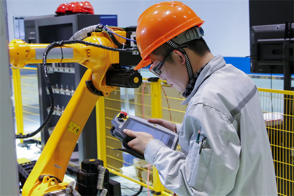 員工抵觸流程變革，數(shù)字化管理轉(zhuǎn)型如何真正落地？