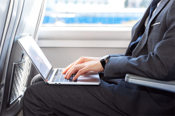 高鐵站下架泡面不如站臺(tái)禁吸煙,組織規(guī)劃管理啟示 高鐵站下架泡面不如站臺(tái)禁吸煙,組織規(guī)劃管理啟示