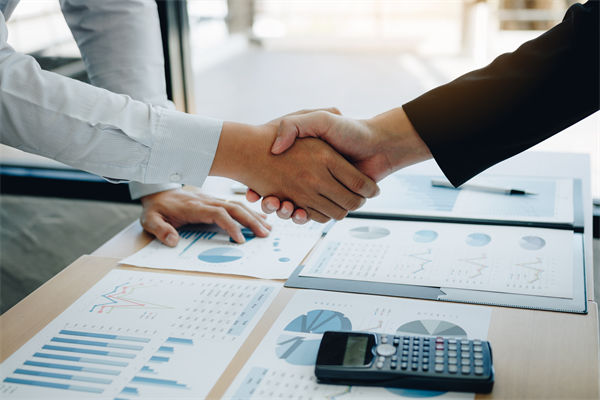 預(yù)算偏差吞噬收益,精準(zhǔn)管控的核心邏輯是什么? 預(yù)算偏差吞噬收益,精準(zhǔn)管控的核心邏輯是什么?